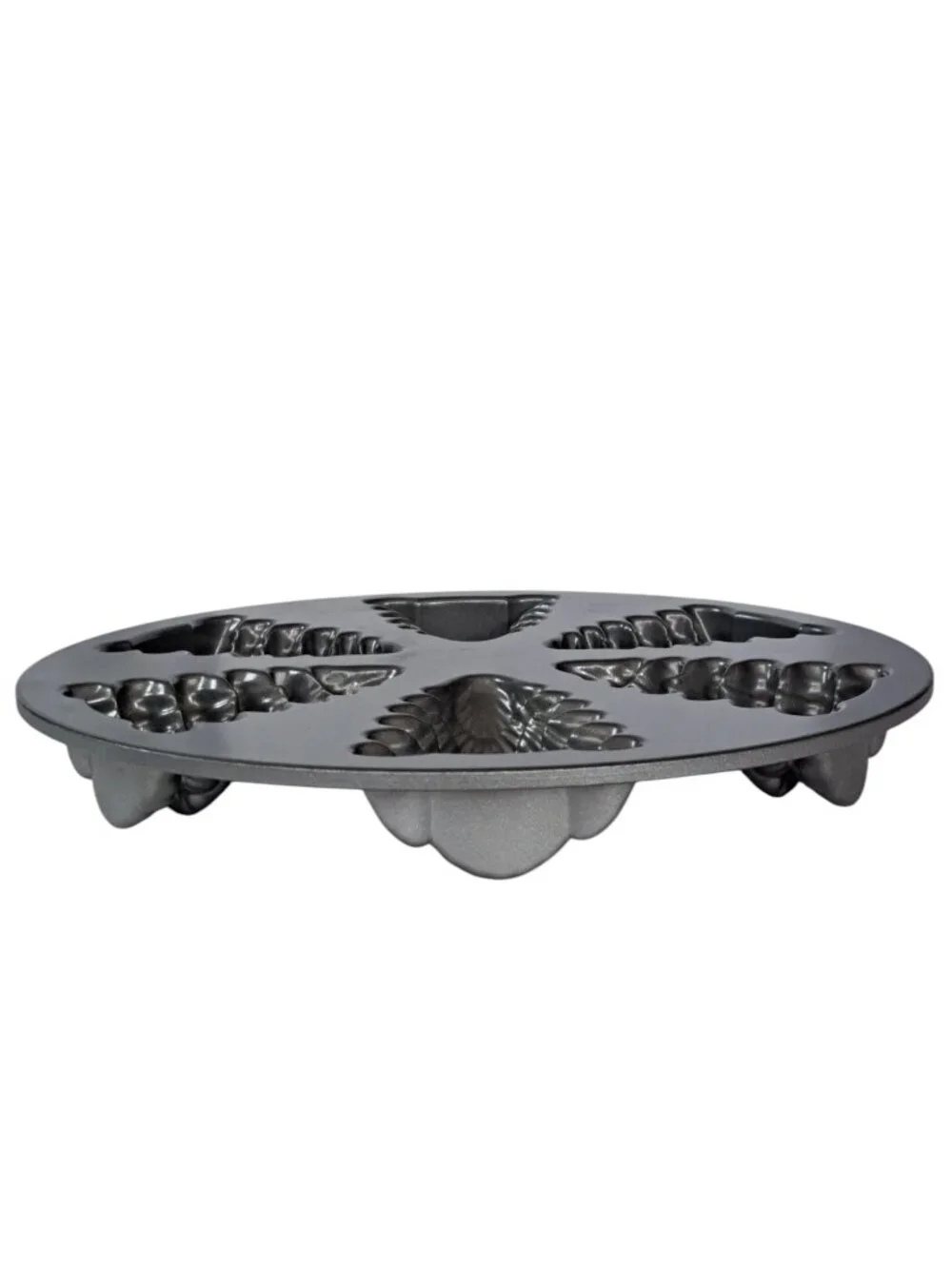 NordicWare Evergreen Cakelets Mold Pan 2.5 Cups Christmas Tree Cast Aluminum